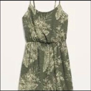 NWT XL Old Navy Hawaiian print waist defining sundress
